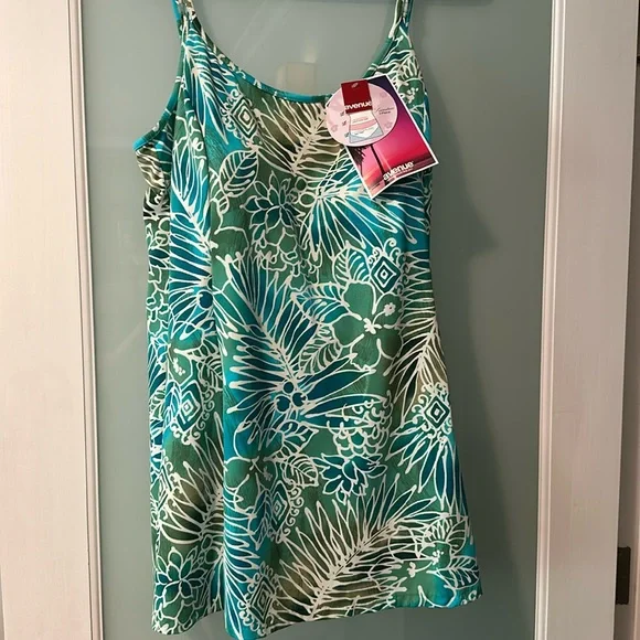 Avenue “The Swimdress” Size 24 NWT - Picture 1 of 13